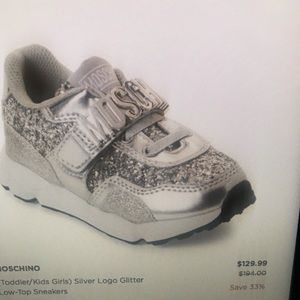 Meet your Posher, Tyana